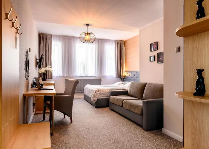 Tailor Sport & Conference 3*